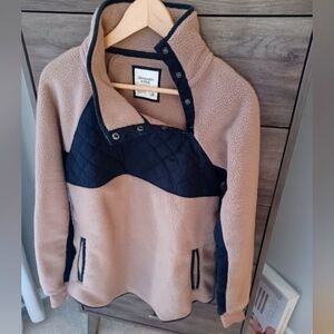 Abercrombie fleece pullover